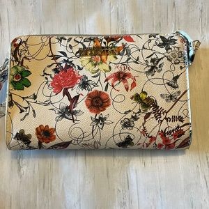 Floral handbag